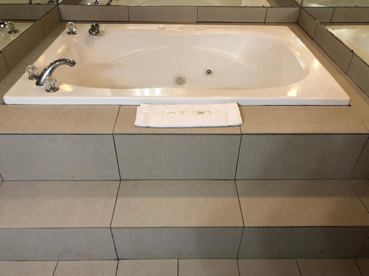 Deerfield Inn And Suites - Fairview Eksteriør bilde